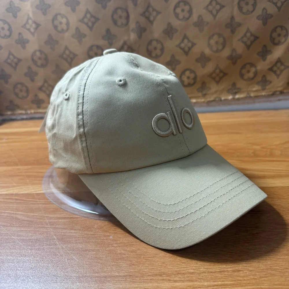 ALO Yoga Beige Baseball Cap